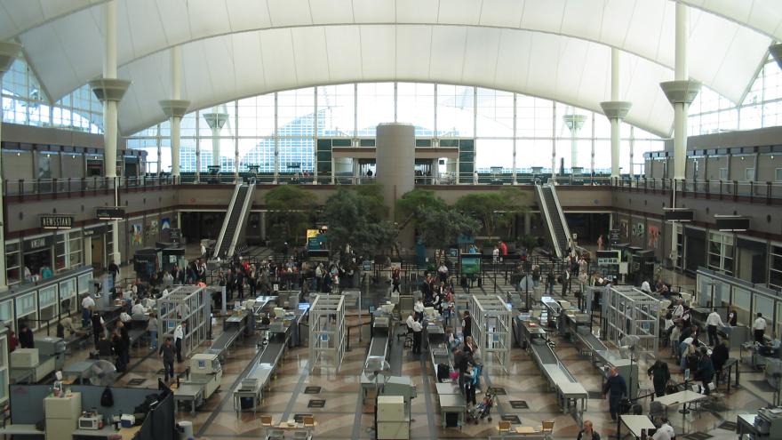 Denver_International_Airport_security