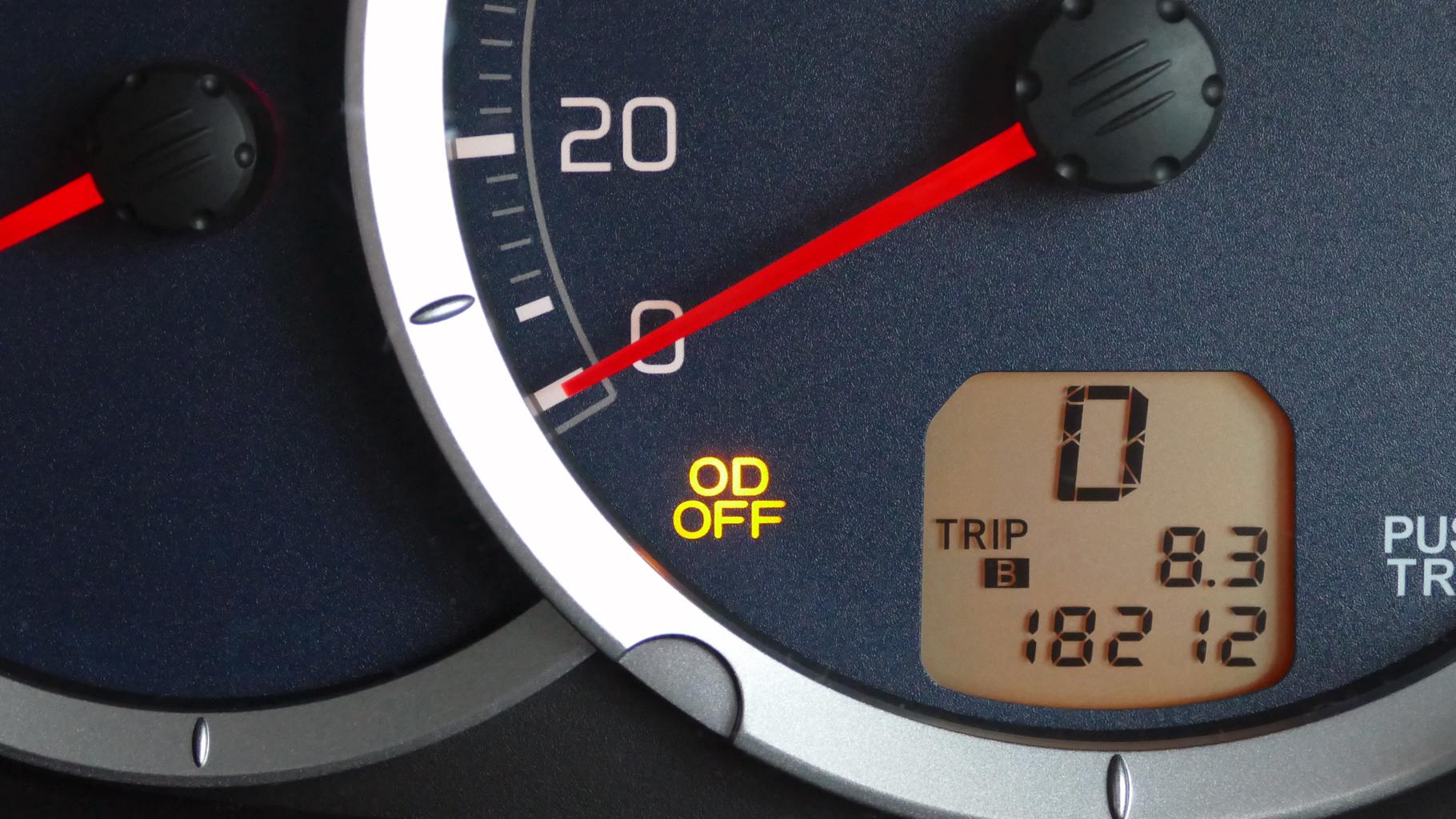 car mileage odometer